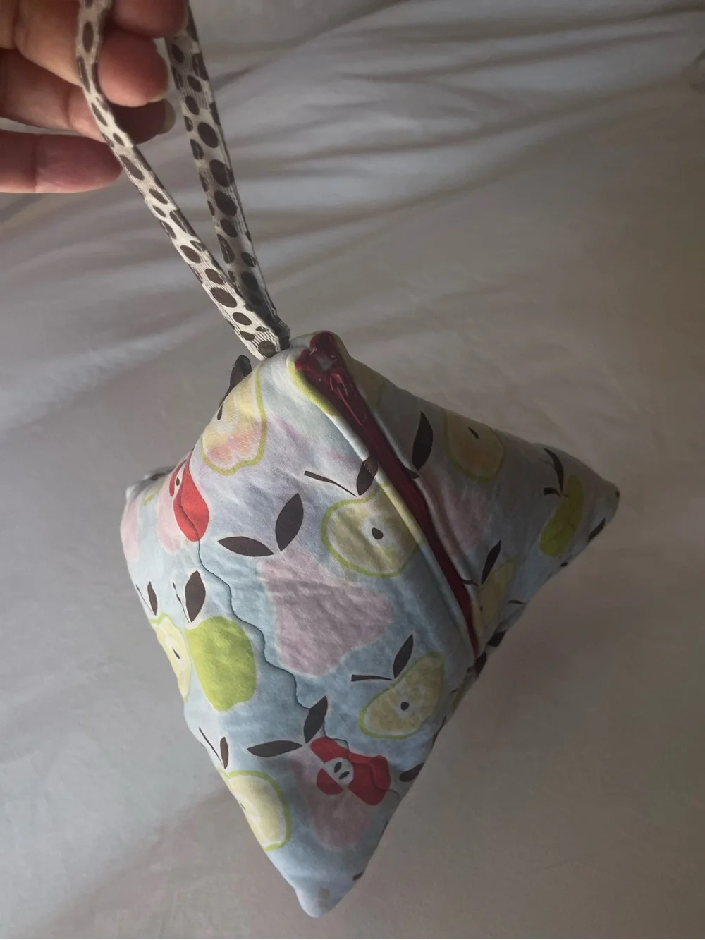 Cotton Apple Print Triangle Pouch - Pink & Green